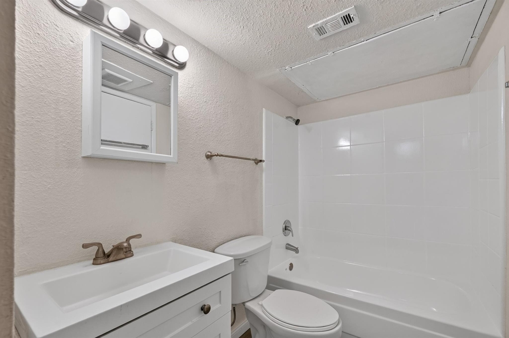 517 Willow Oak Street - Photo 17