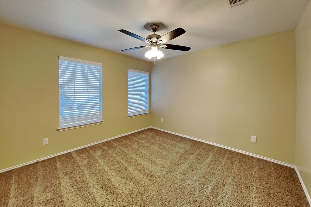 616 Destin Drive - Photo 10