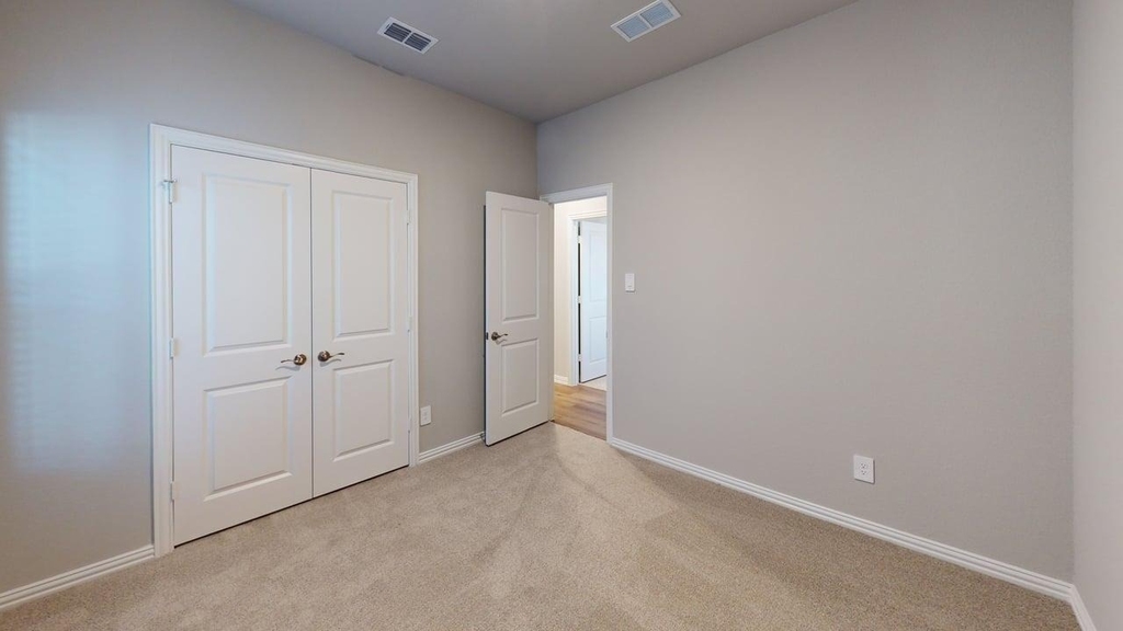 505 Blanton Street - Photo 11
