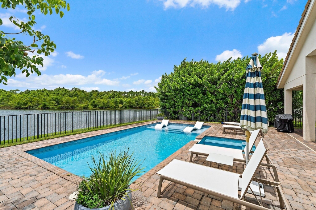 518 Carrara Court - Photo 24