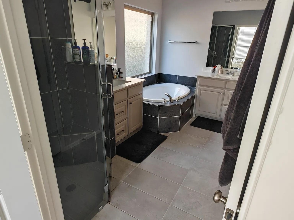 2301 Kirkstall Way - Photo 6