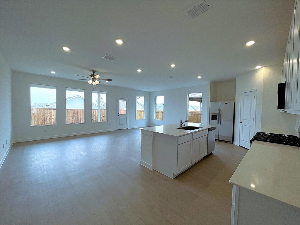 3020 Dutch Road - Photo 4