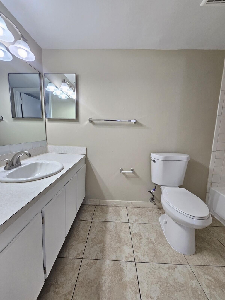 1850 N Congress Avenue - Photo 14