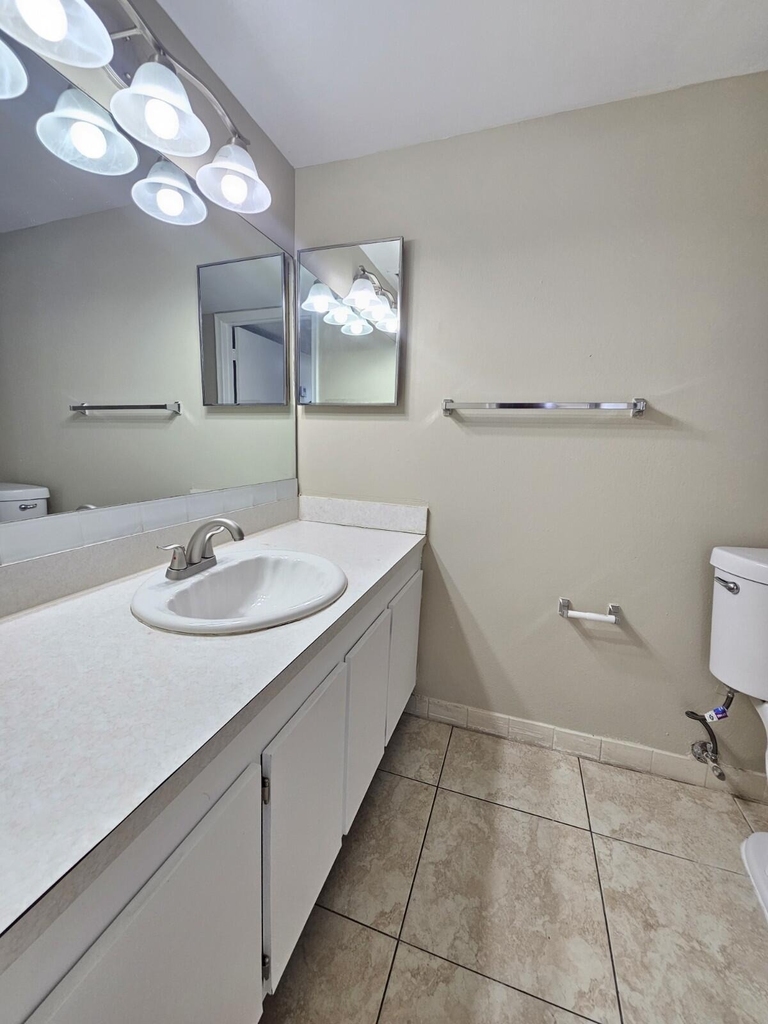 1850 N Congress Avenue - Photo 13