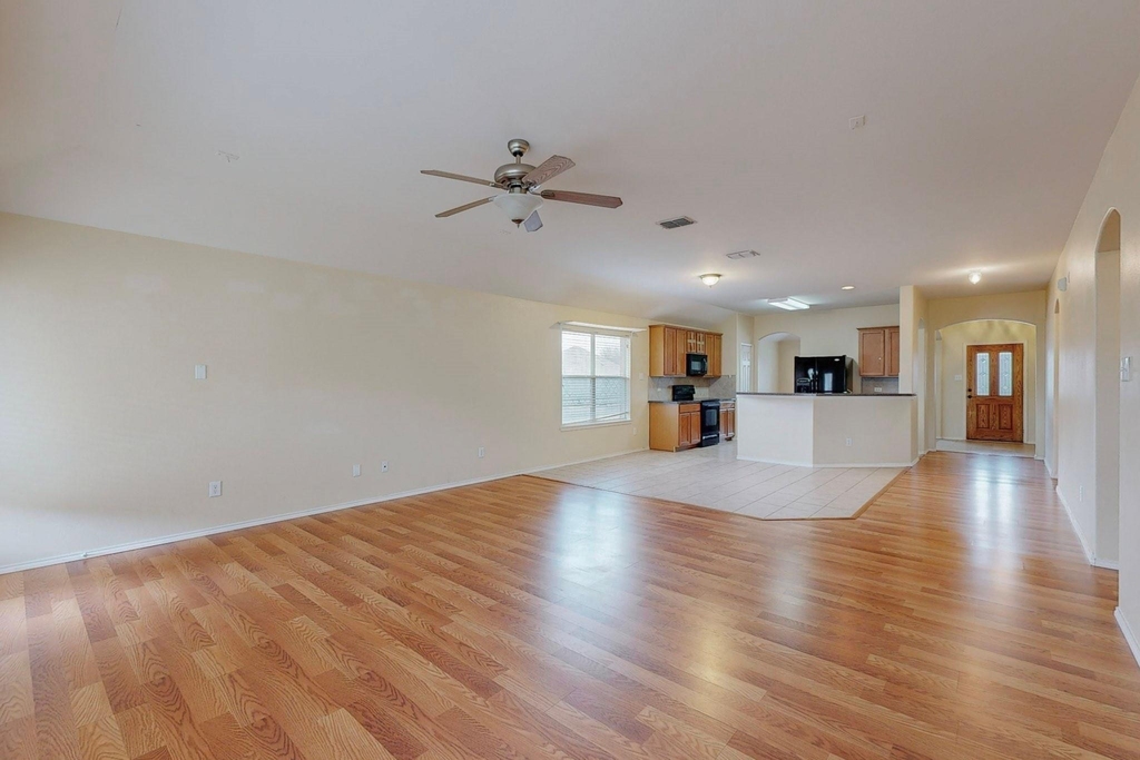 1065 Aviary Drive - Photo 8