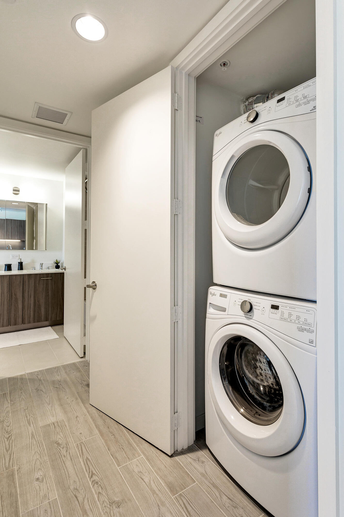 3635 Ne 1st Avenue - Photo 6