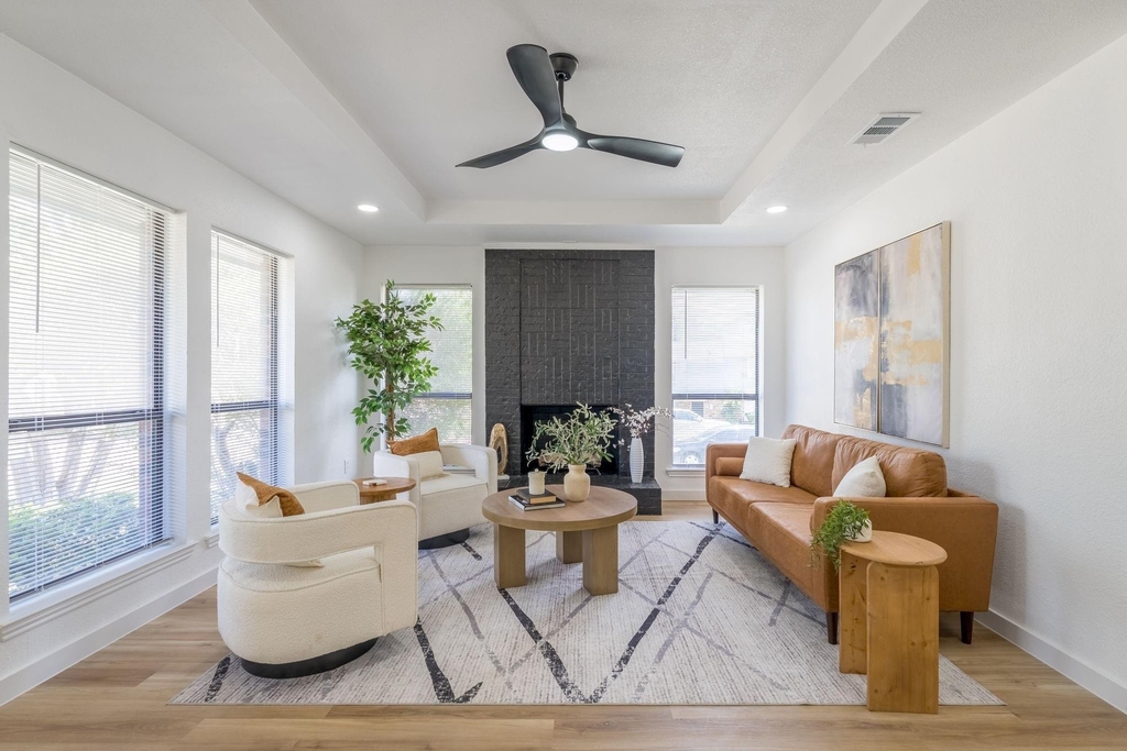 306 Bardfield Avenue - Photo 1
