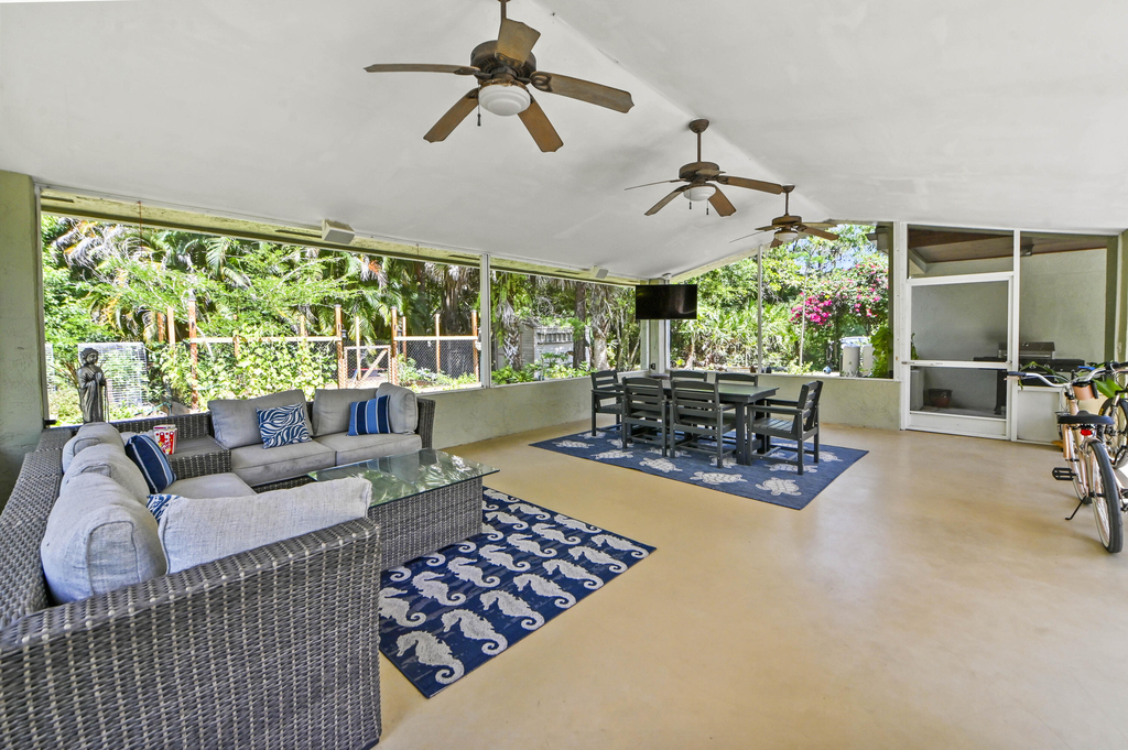 12369 157th Street N - Photo 21