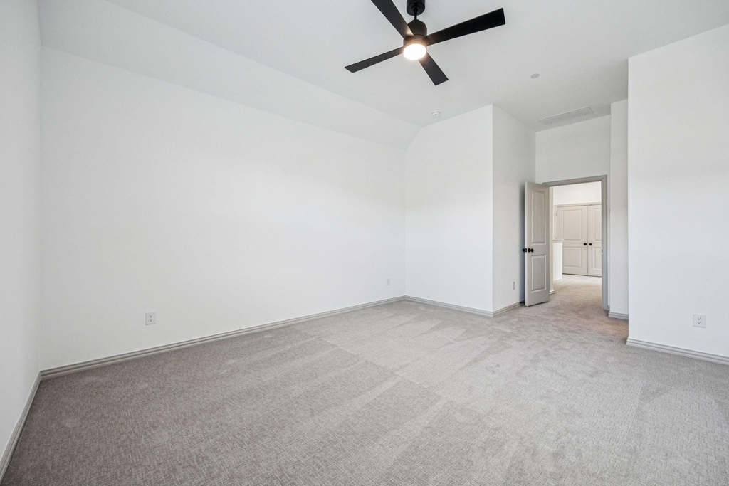 721 4th Street - Photo 16