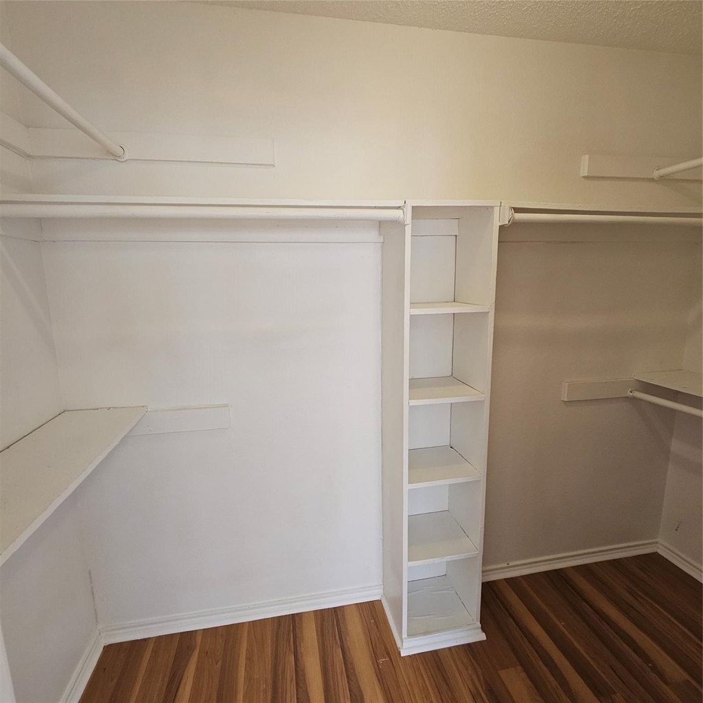 1400 Darr Street - Photo 14