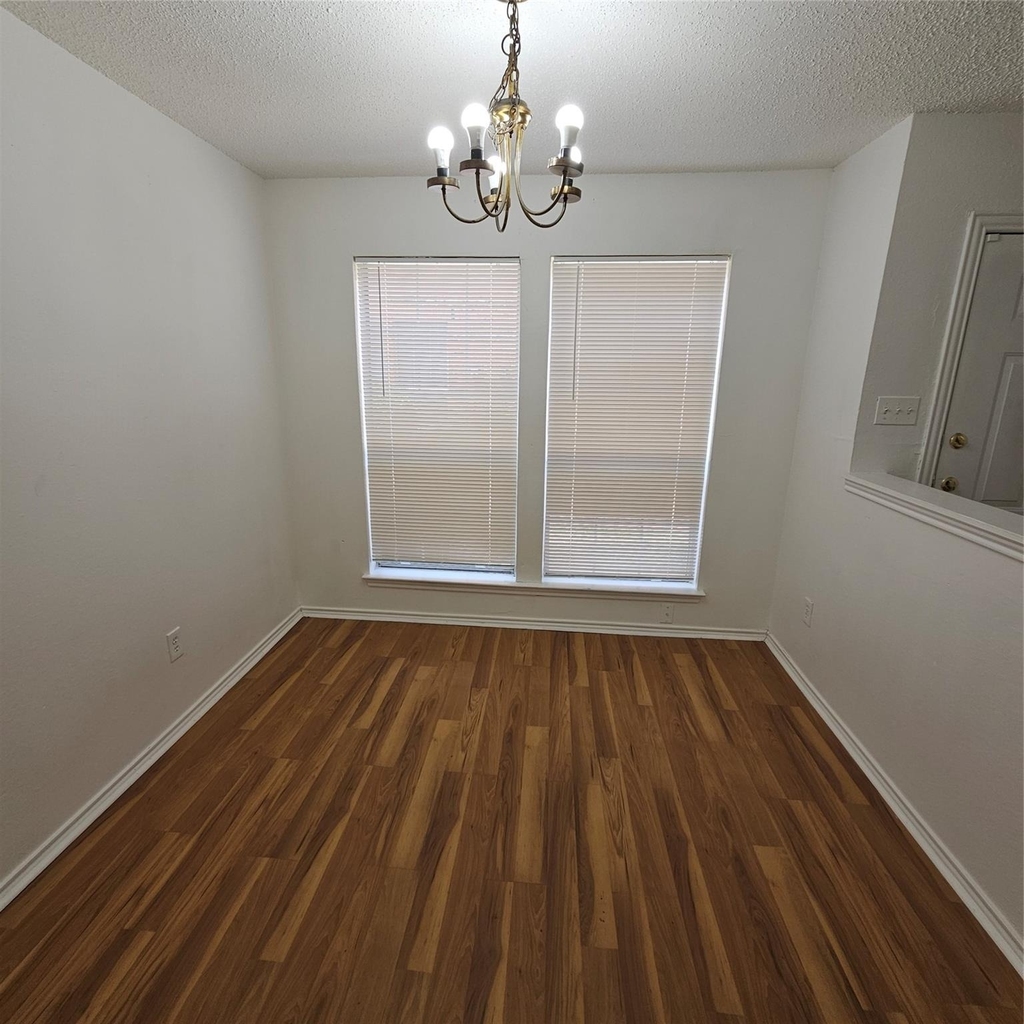 1400 Darr Street - Photo 5