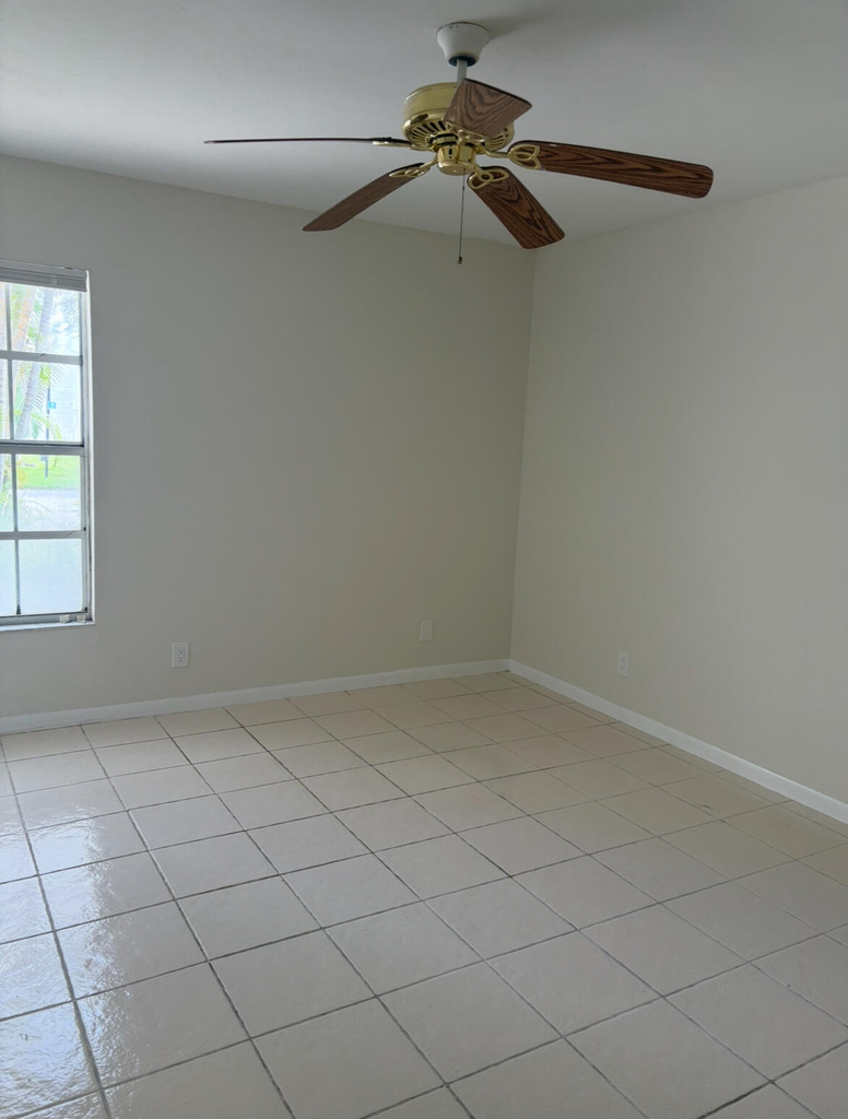 9110 Fairbanks Lane - Photo 16