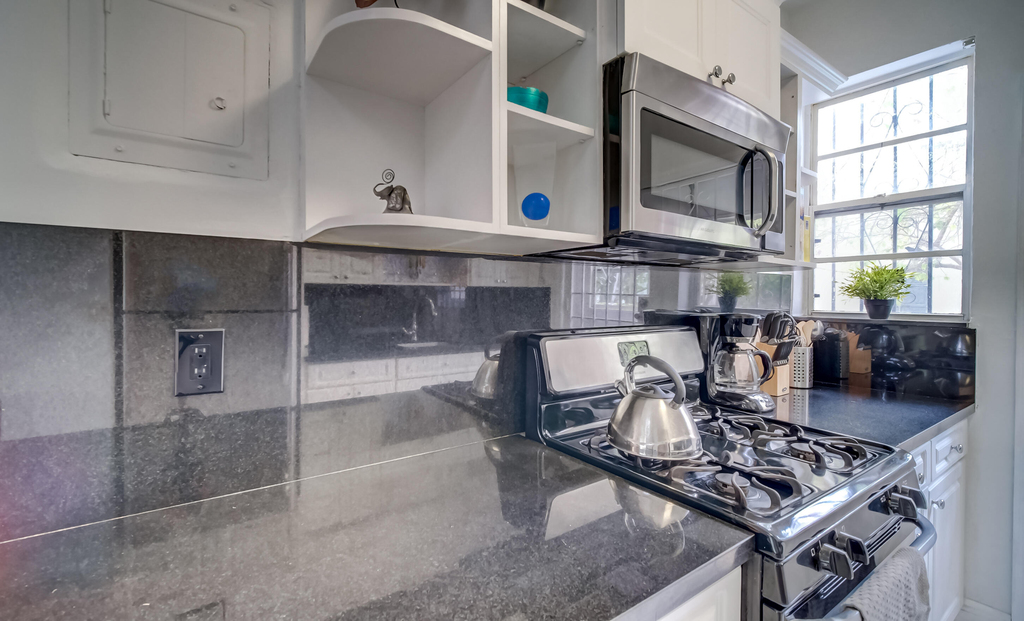 825 Jefferson Avenue - Photo 9