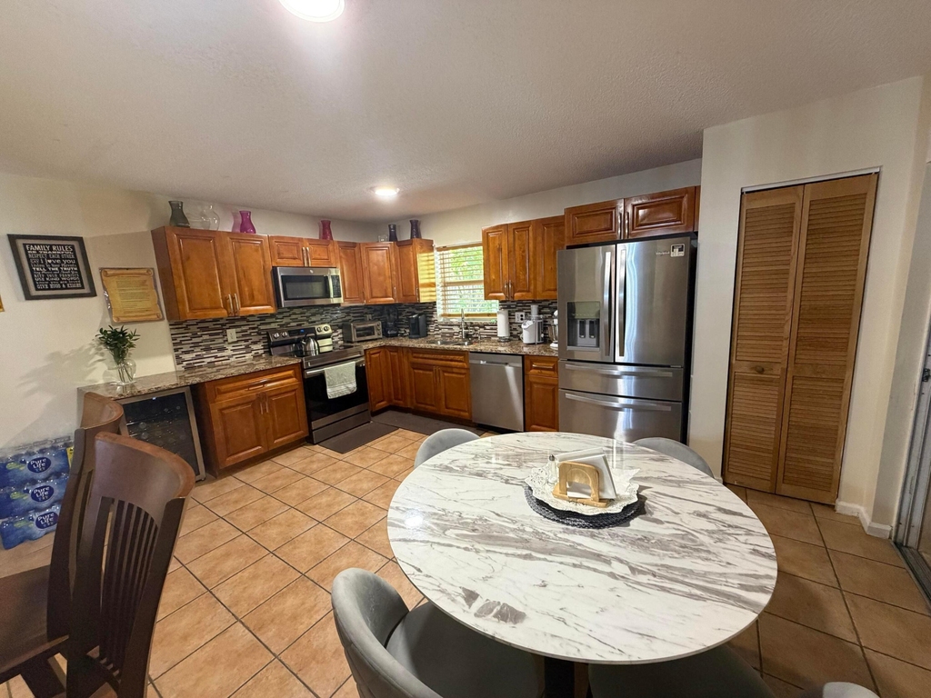 5842 Lake George Place - Photo 10