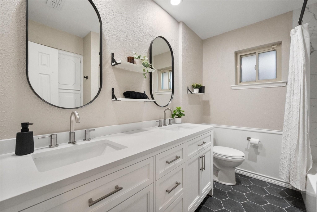 1415 Moss Rose Circle - Photo 18