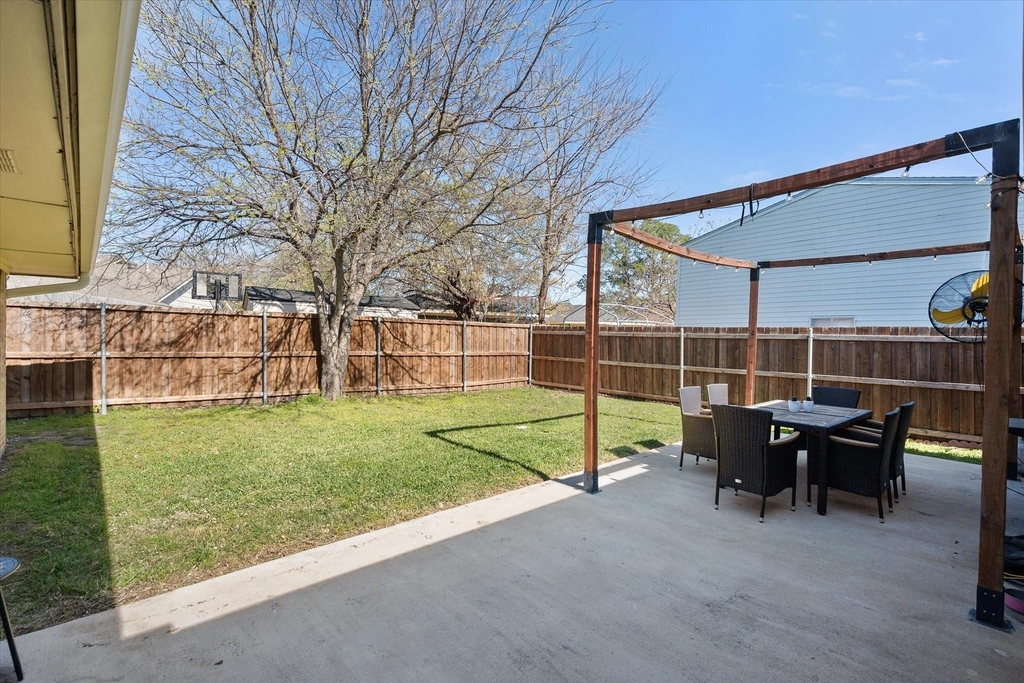 1415 Moss Rose Circle - Photo 30
