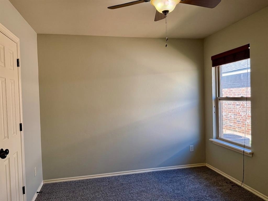 17516 Black Hawk Drive - Photo 11