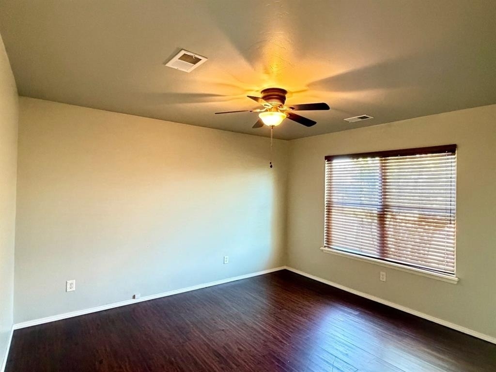 17516 Black Hawk Drive - Photo 5