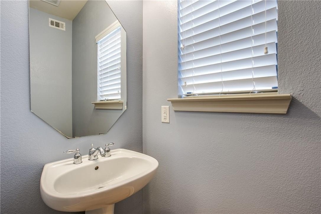2415 Stutz Drive - Photo 17