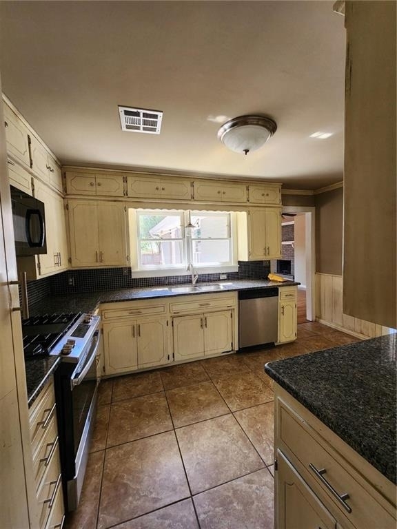 2514 Nw 46th Street - Photo 8