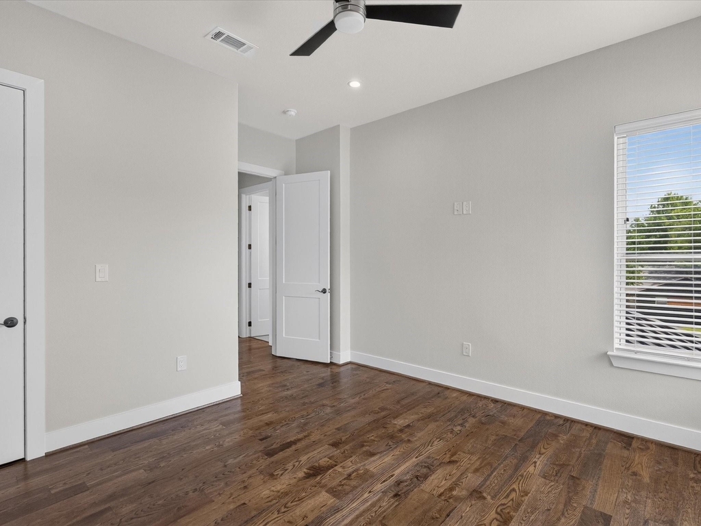 3061 Selma Lane - Photo 7