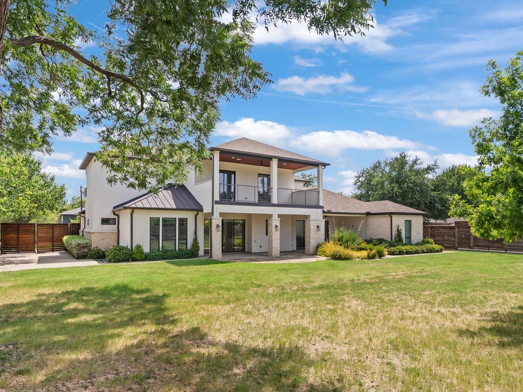 3061 Selma Lane - Photo 2