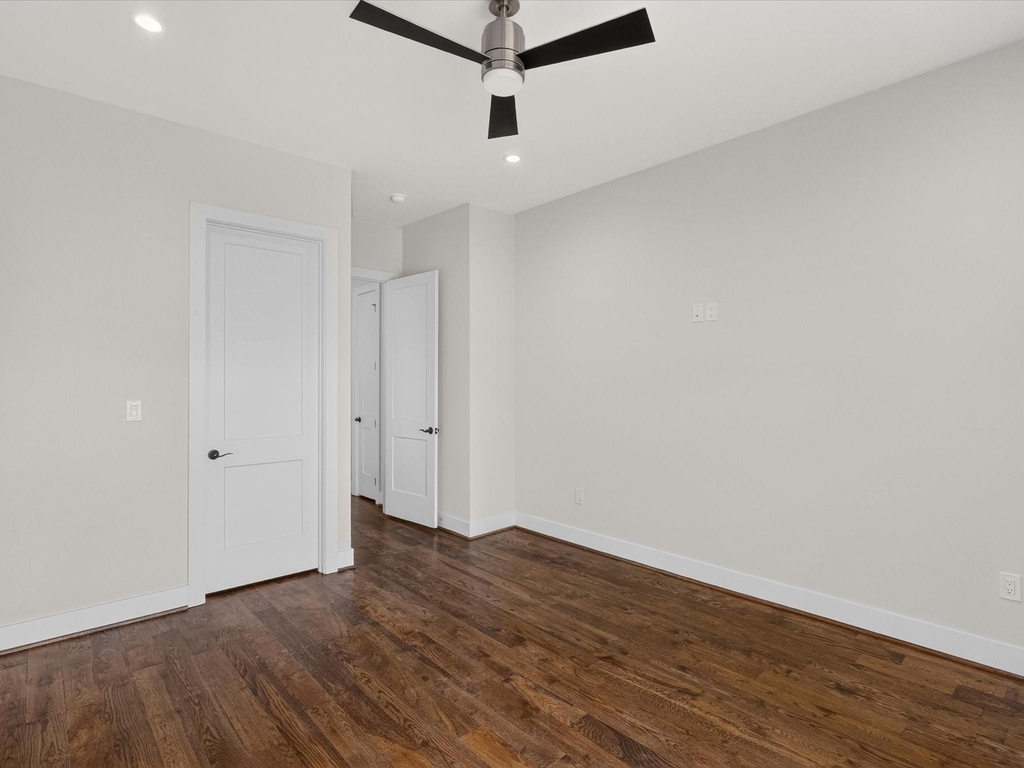 3061 Selma Lane - Photo 14
