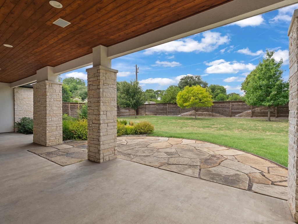 3061 Selma Lane - Photo 39