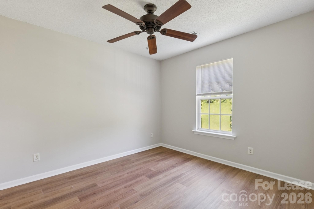 5237 Timbertop Lane - Photo 10