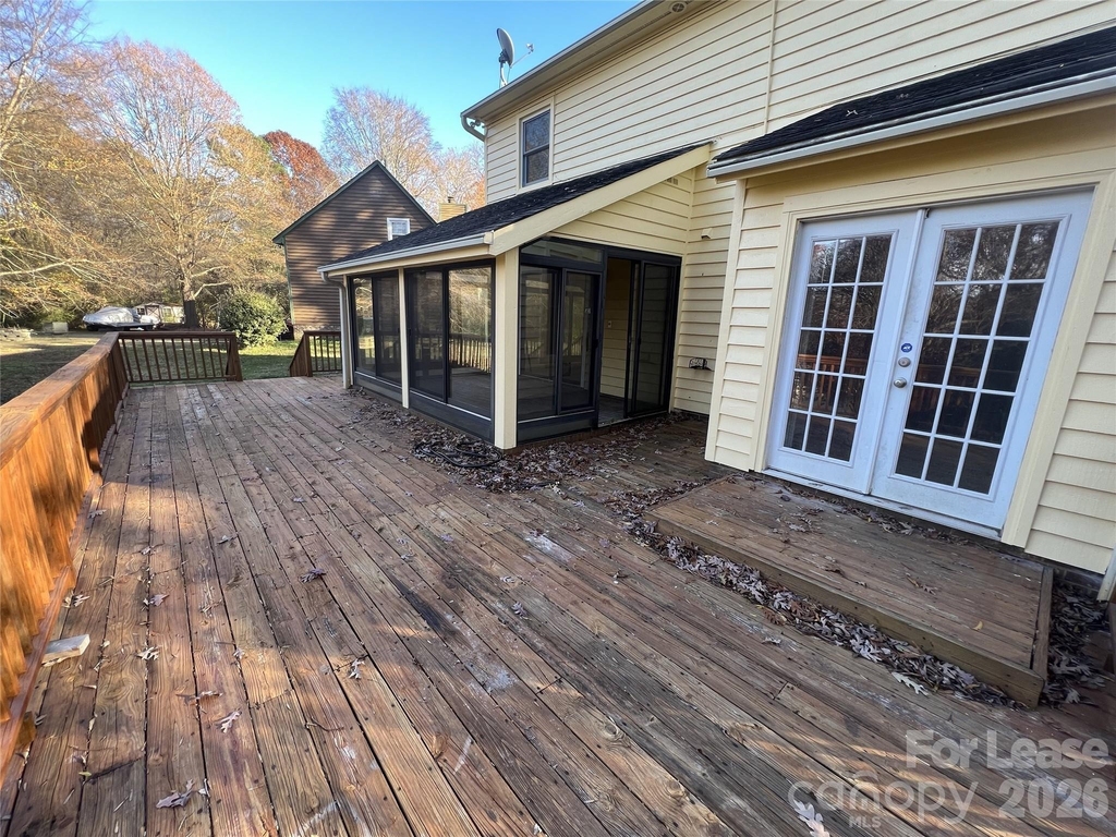 6428 Whitewater Drive - Photo 16