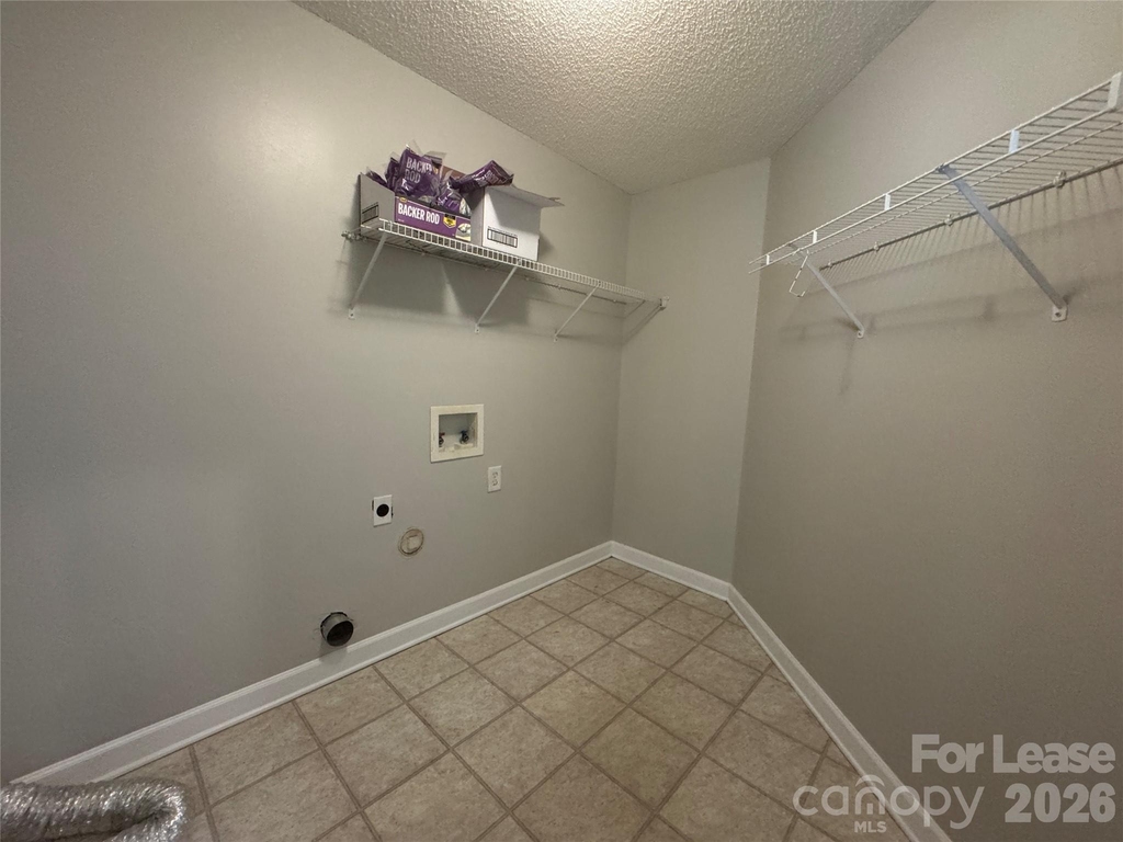 521 River View Drive - Photo 11
