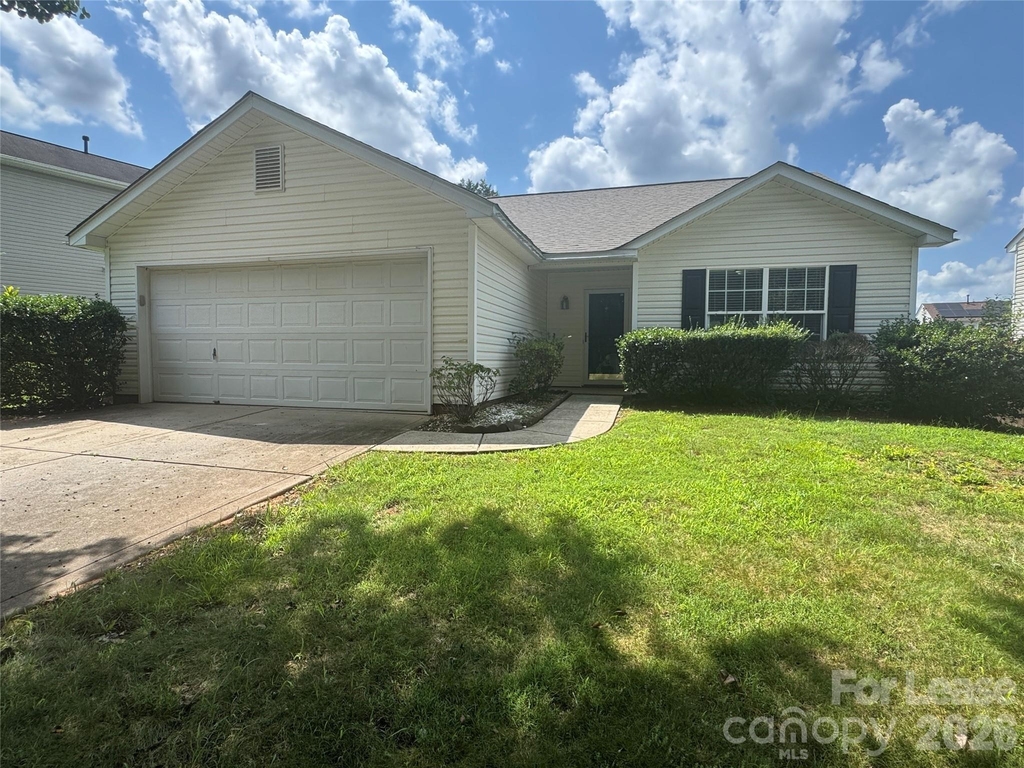 521 River View Drive - Photo 0