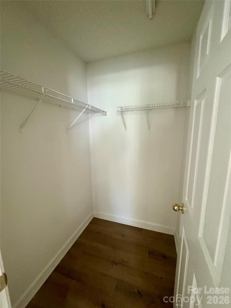521 River View Drive - Photo 6