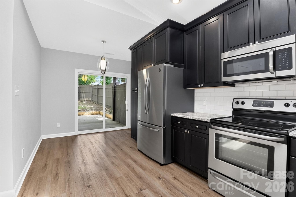 1736 Parsons Street - Photo 14