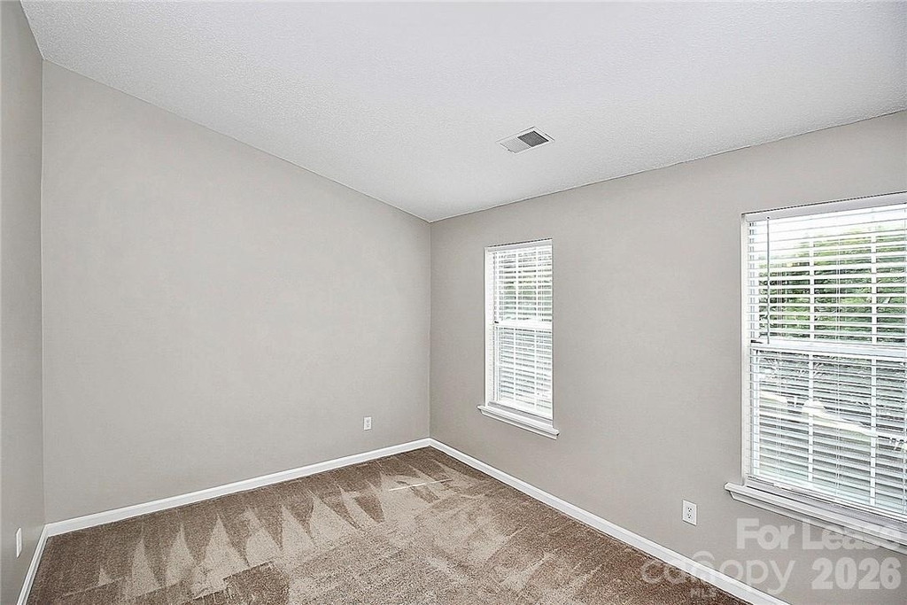 8203 Golf Ridge Drive - Photo 15