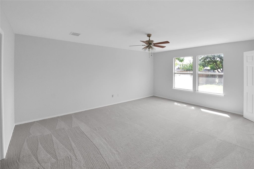 2905 Frontier Lane - Photo 9