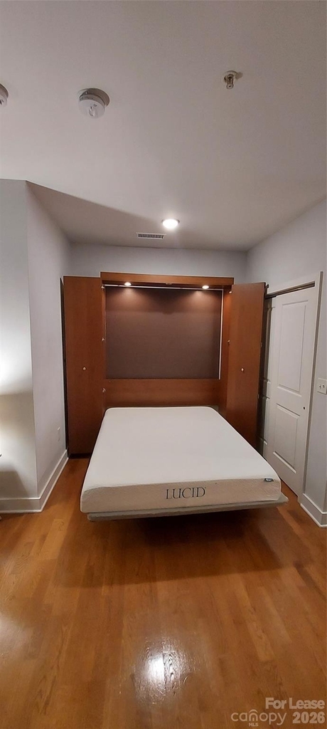 630 Calvert Street - Photo 9