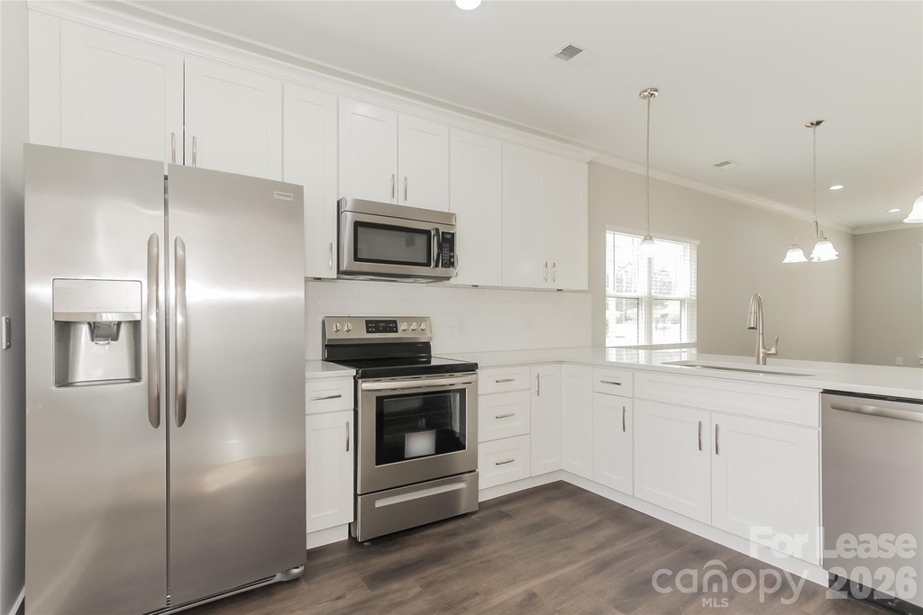 5417 Skycrest Drive - Photo 3