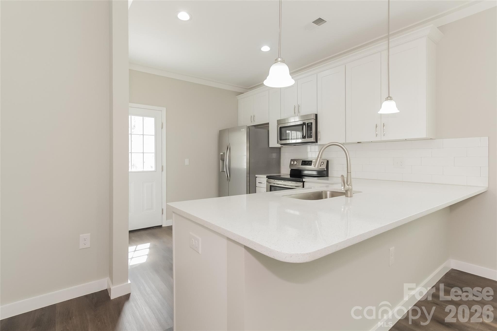 5417 Skycrest Drive - Photo 4