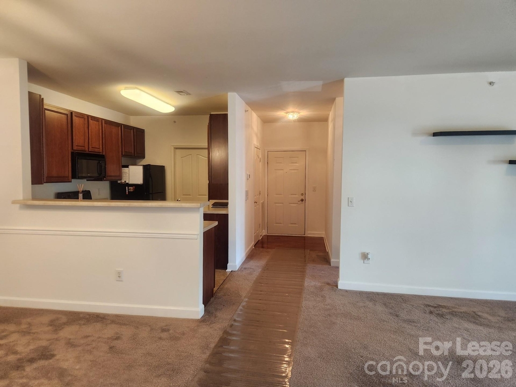 10522 Hill Point Court - Photo 4