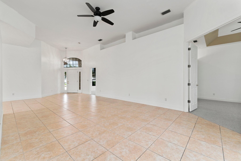435 Sw Jefferson Circle - Photo 7