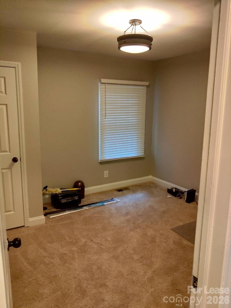 314 N Linwood Avenue - Photo 5
