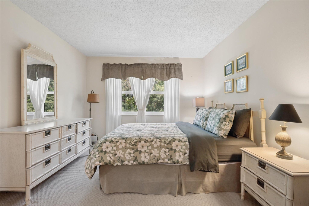 473 Lake Frances Drive - Photo 8