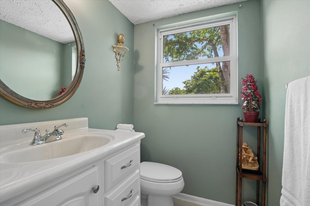 473 Lake Frances Drive - Photo 10