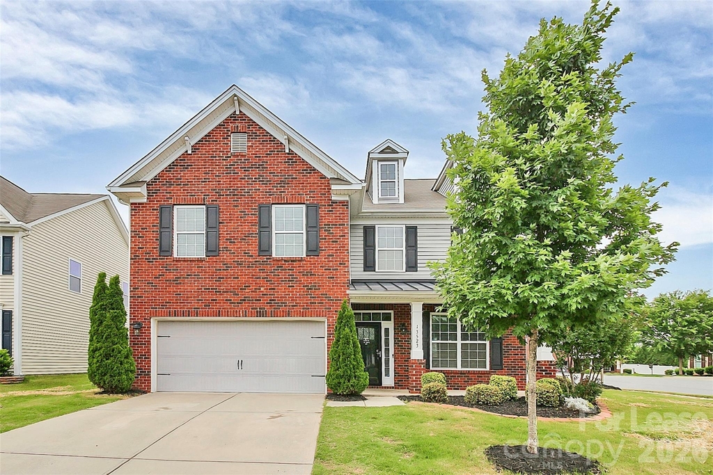 13523 Morgan Lee Avenue - Photo 0
