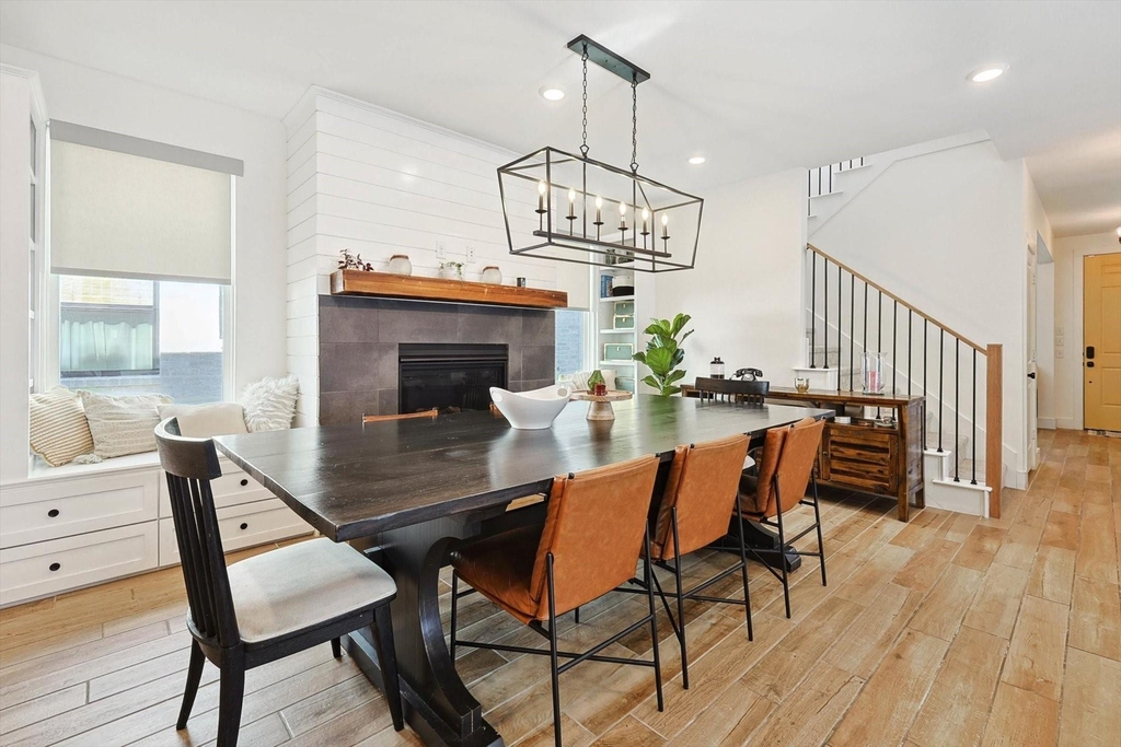 2420 Elm Place - Photo 7