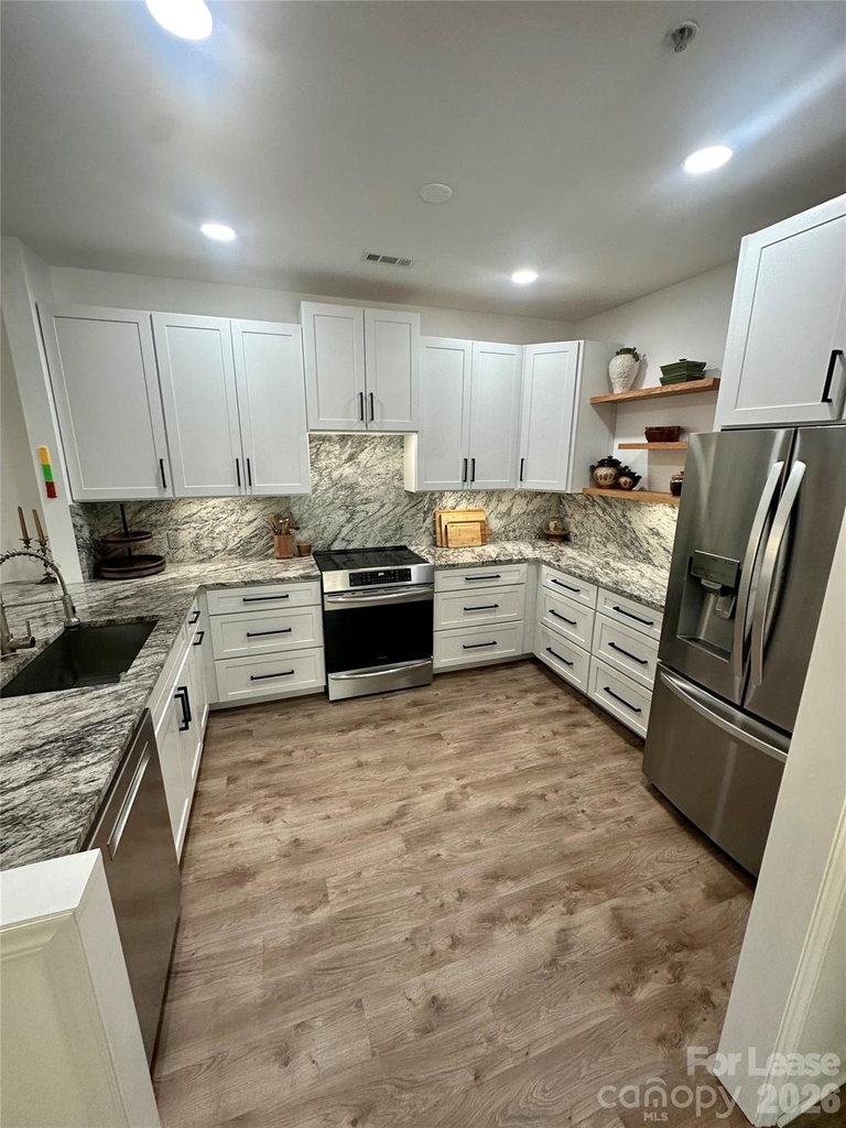 18823 Cloverstone Circle - Photo 2