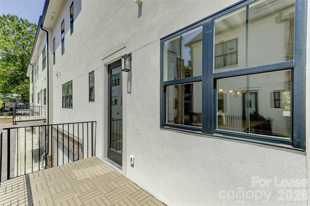 1107 Parkside Greenway Drive - Photo 17