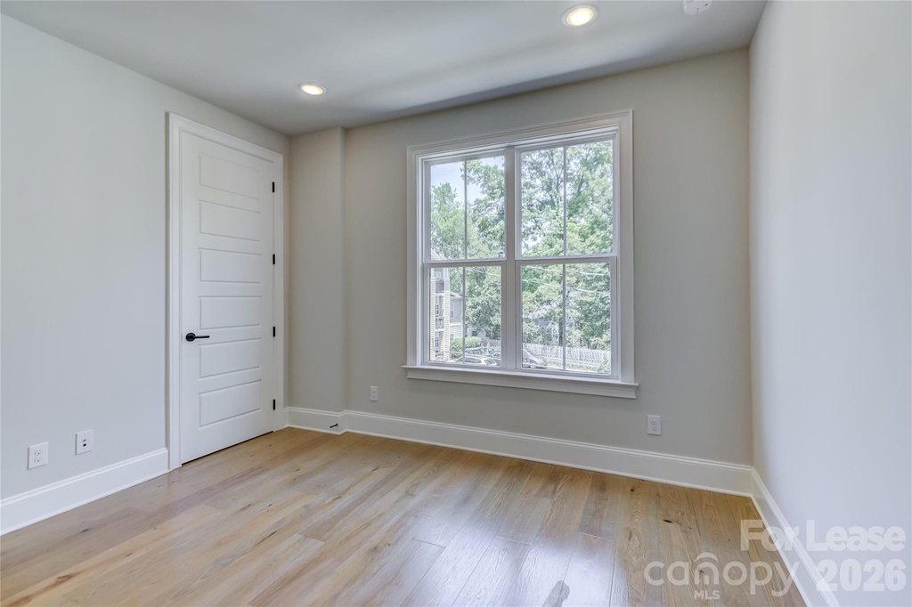 1107 Parkside Greenway Drive - Photo 35