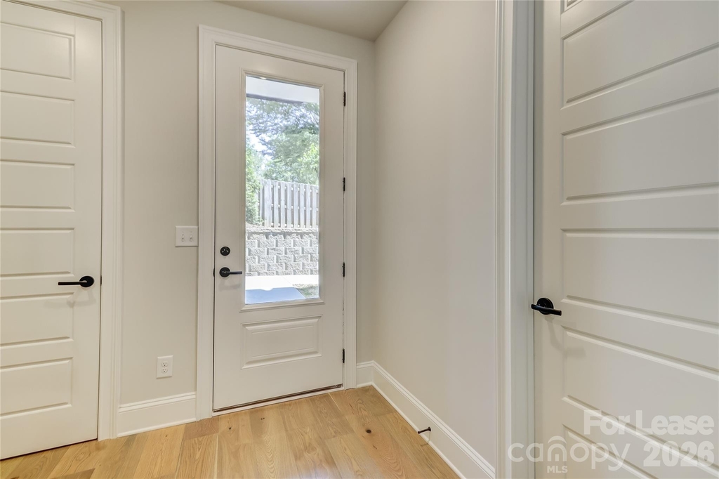 1107 Parkside Greenway Drive - Photo 2